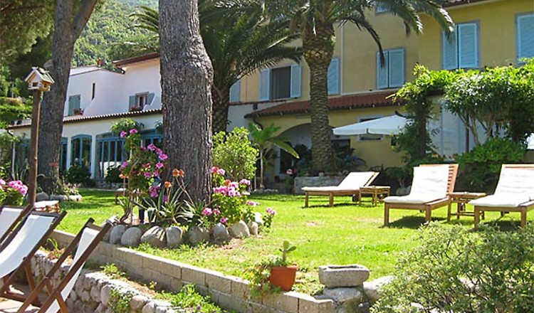 Hotel Sant’Andrea auf der Insel Elba am Sant’Andrea Strand